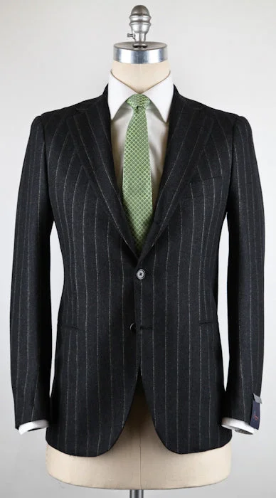 Donnanna Charcoal Gray Suit – Size: 44 US / 54 EU