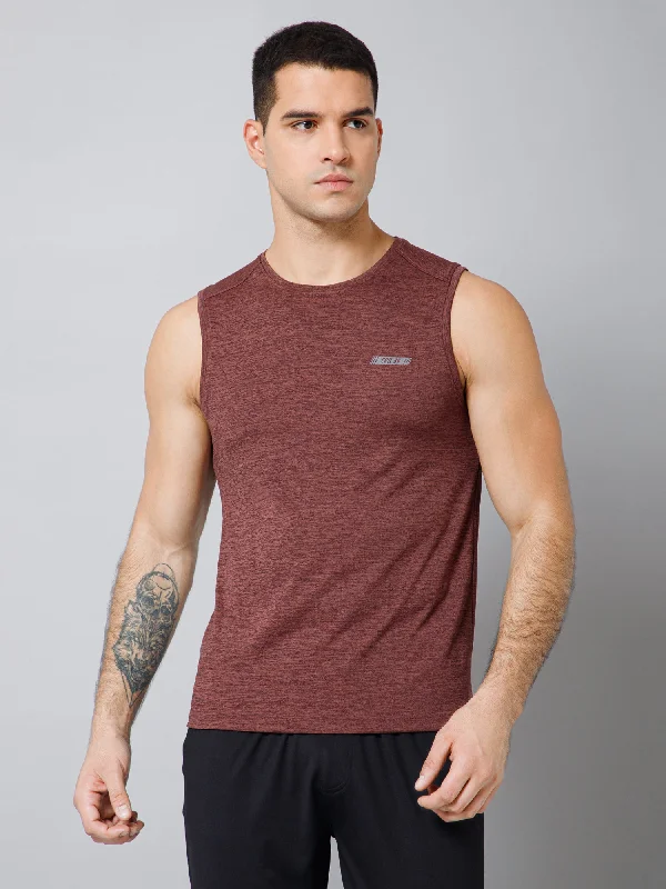 Men's Shirts with Adjustable CuffsRegular Fit Solid Round Neck Sleeveless Wine Active Wear T-Shirt for Men