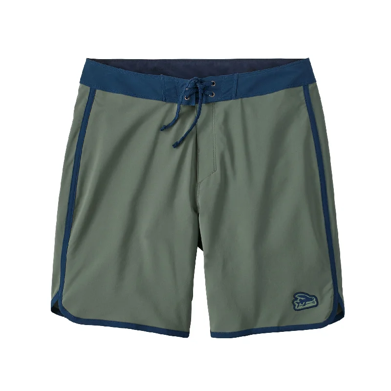 Men's Pants with Turn-Up CuffsMen's Hydropeak Scallop Boardshorts - 18"