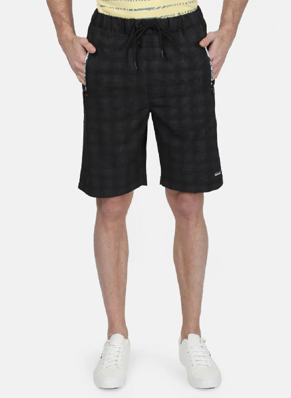 Men's Pants with Patch PocketsMens Black Printed Short