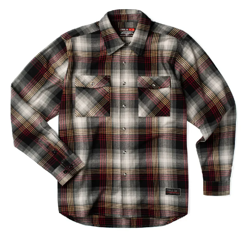 Men's Slim-Fit Shirts for a Flattering ShapeTrue Grit Flannel