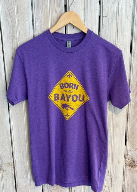 Men's Shirts with Hook-and-Loop ClosuresT-Shirt  Born on the Bayou