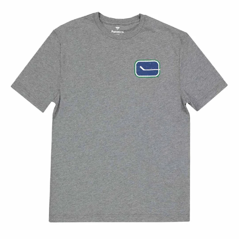 Men's Shirts with Embellished HemlinesFanatics - Men's Vancouver Canucks T-Shirt (QF14 171B V92 069)