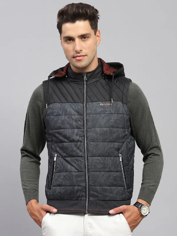 Men's Coats for WalkingMen Black Solid Hooded Sleeveless Jacket