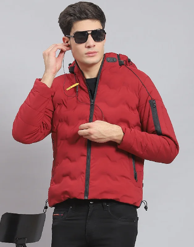 Men's Coats for Winter CampingMen Maroon Solid Hooded Full Sleeve Jacket