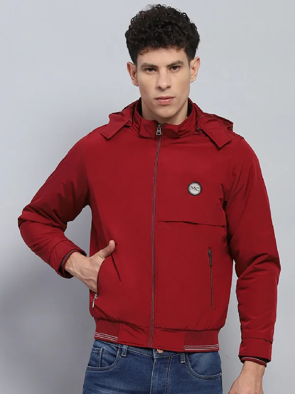 Men's Coats with Ripstop FabricMen Maroon Solid Hooded Full Sleeve Jacket