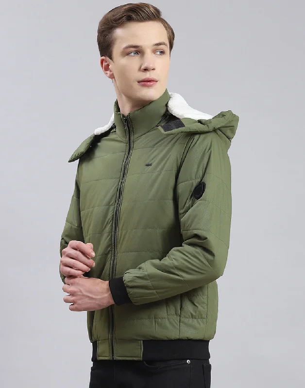 Men's Coats with ZippersMen Olive Solid Hooded Full Sleeve Jacket