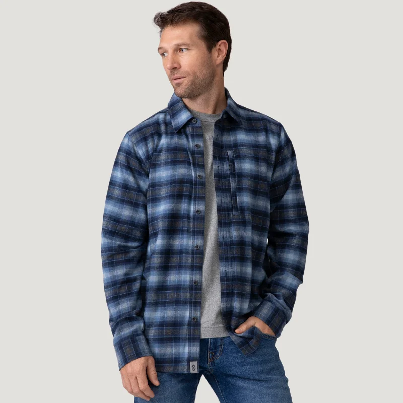 Men's Coats for Every OccasionMen's Easywear Flannel Shirt