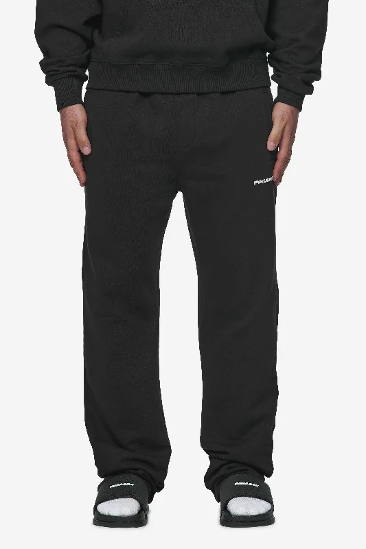 Men's Pants with Slant PocketsLogo Wide Sweat Pants Washed Black White Gum