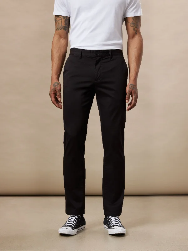 Men's Pants with Slant PocketsThe Brunswick Slim Chino Pant in Black