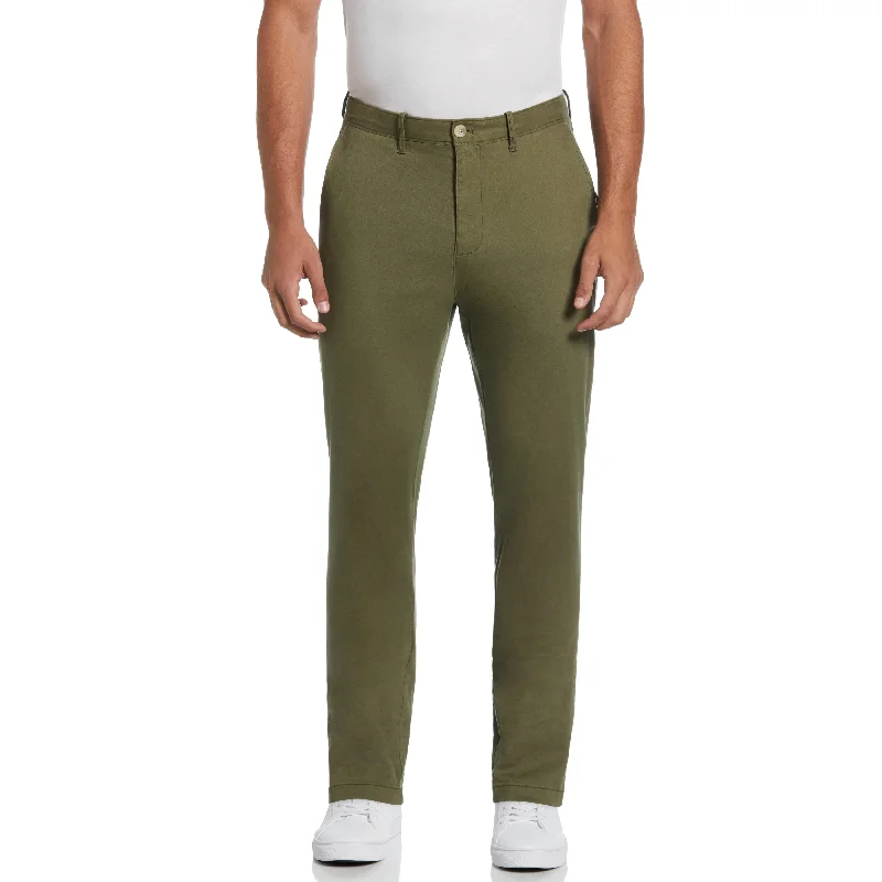 Men's Tapered Pants for a Slimming EffectTwill Slim Fit Chino Pant