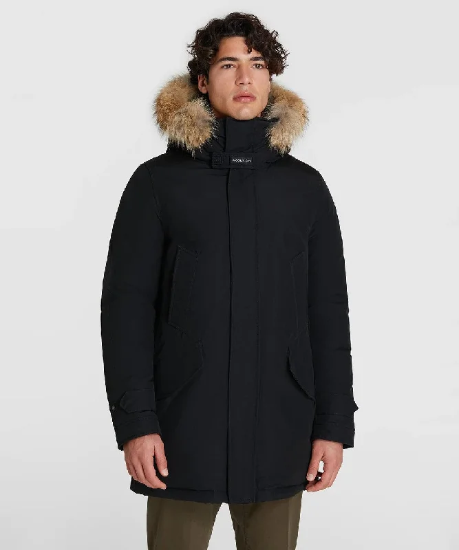 Men's Coats for Every OccasionHigh Collar Polar Parka - Men's|-|Parka Polar à col haut - Homme